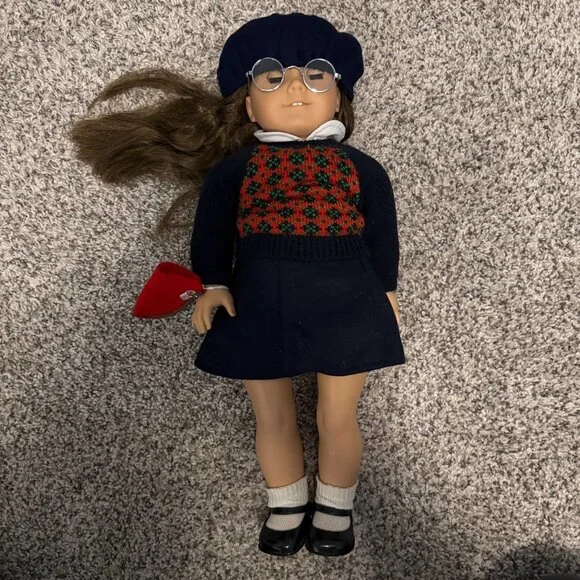 Pleasant Company Meet Molly Doll American Girl w/ Accessories Like New - Picture 1 of 10
